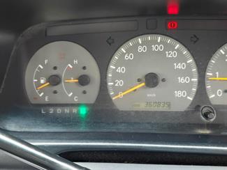 2000 Toyota Regius - Thumbnail