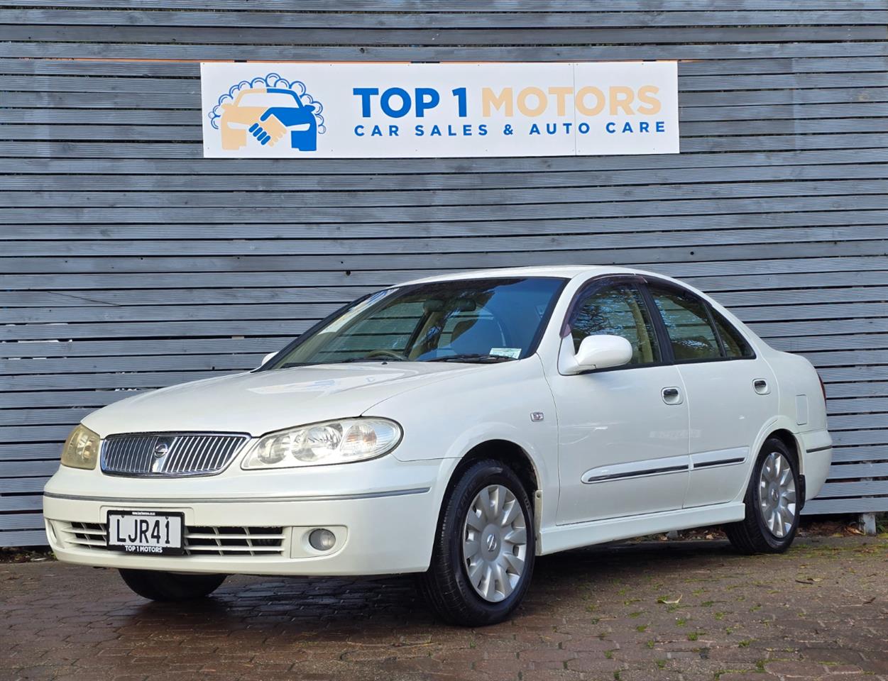 2004 NISSAN Bluebird