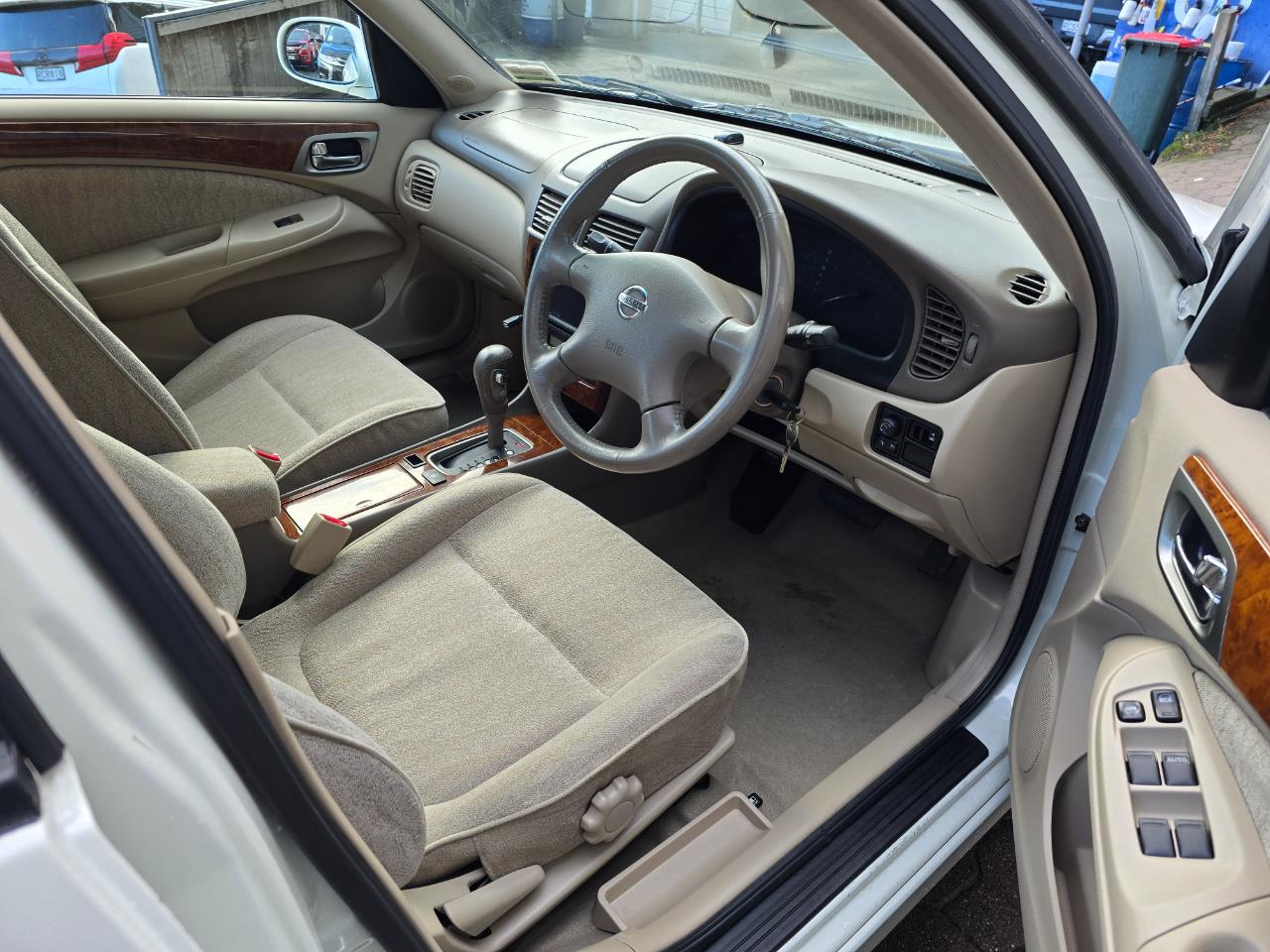 2004 NISSAN Bluebird