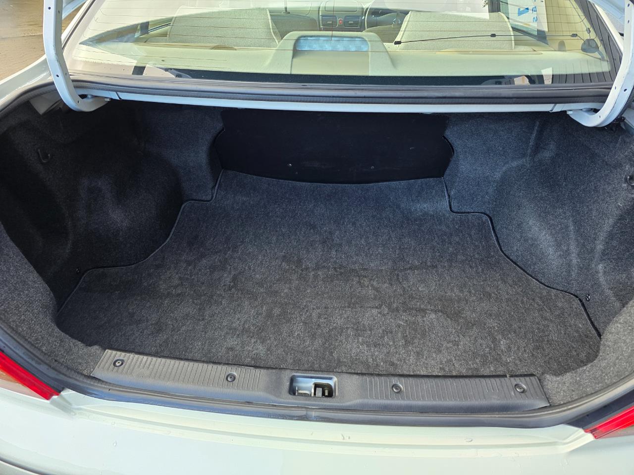 2004 NISSAN Bluebird