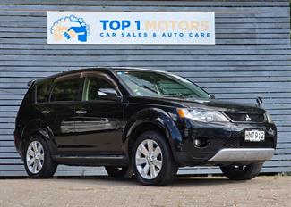 2008 Mitsubishi Outlander - Thumbnail