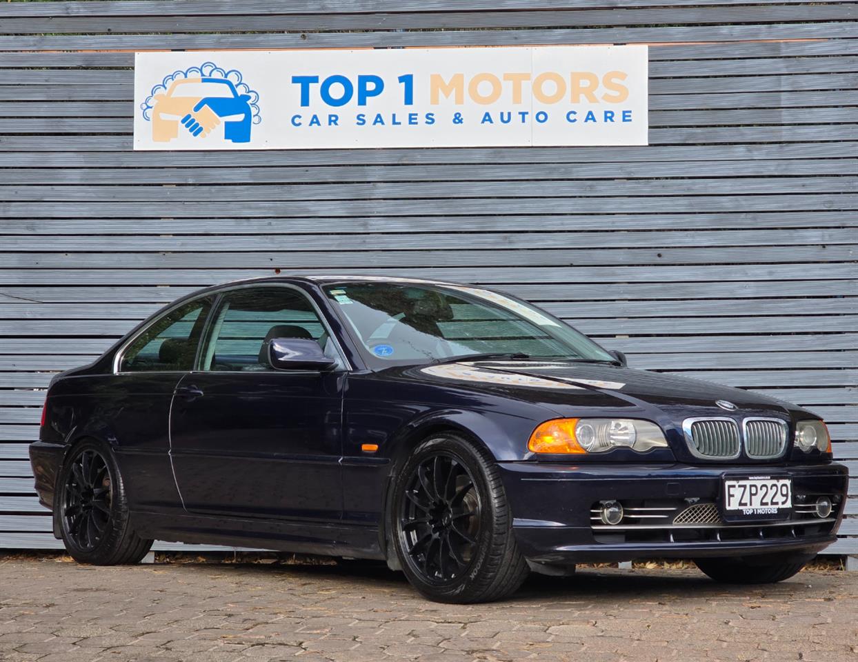 2003 BMW 330ci