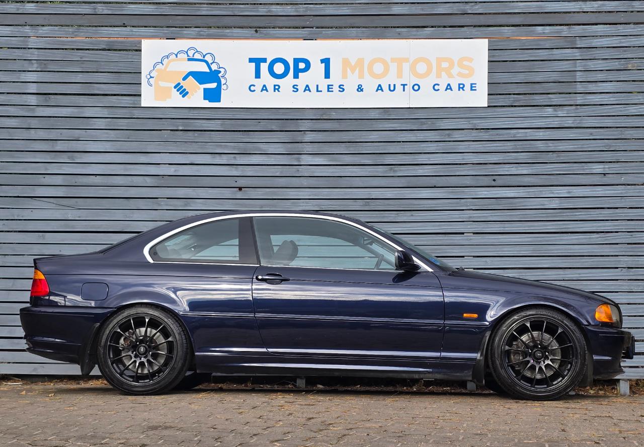 2003 BMW 330ci
