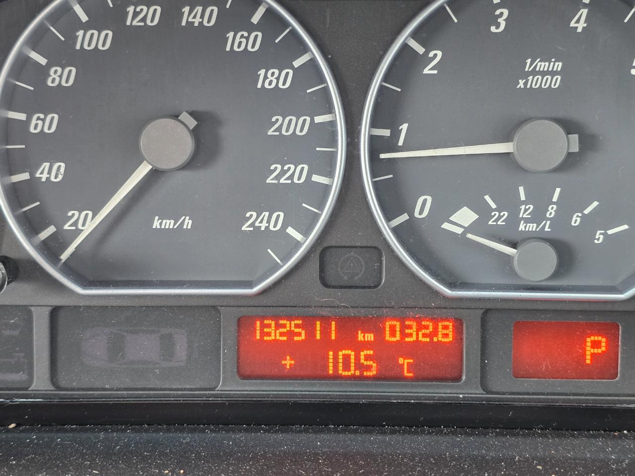 2003 BMW 330ci