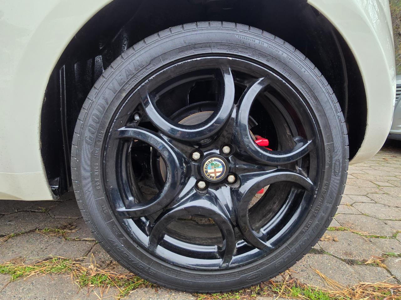 2013 Alfa Romeo Mito