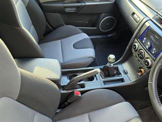2007 Mazda AXELA - Thumbnail