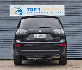 2008 Mitsubishi Outlander - Thumbnail