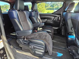 2018 Toyota vellfire - Thumbnail