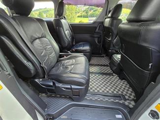 2012 Toyota ALPHARD - Thumbnail