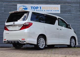 2012 Toyota ALPHARD - Thumbnail