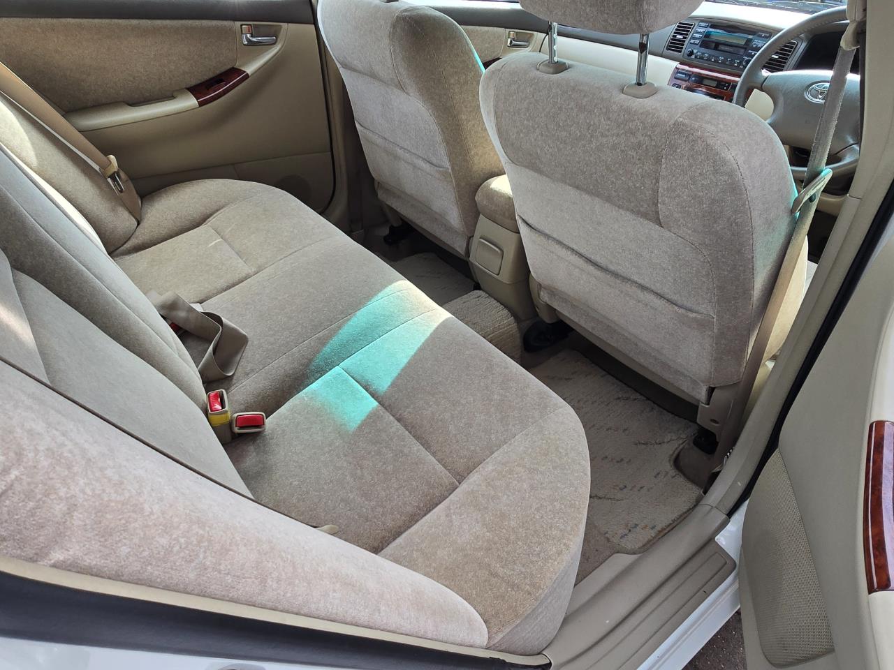2000 Toyota COROLLA