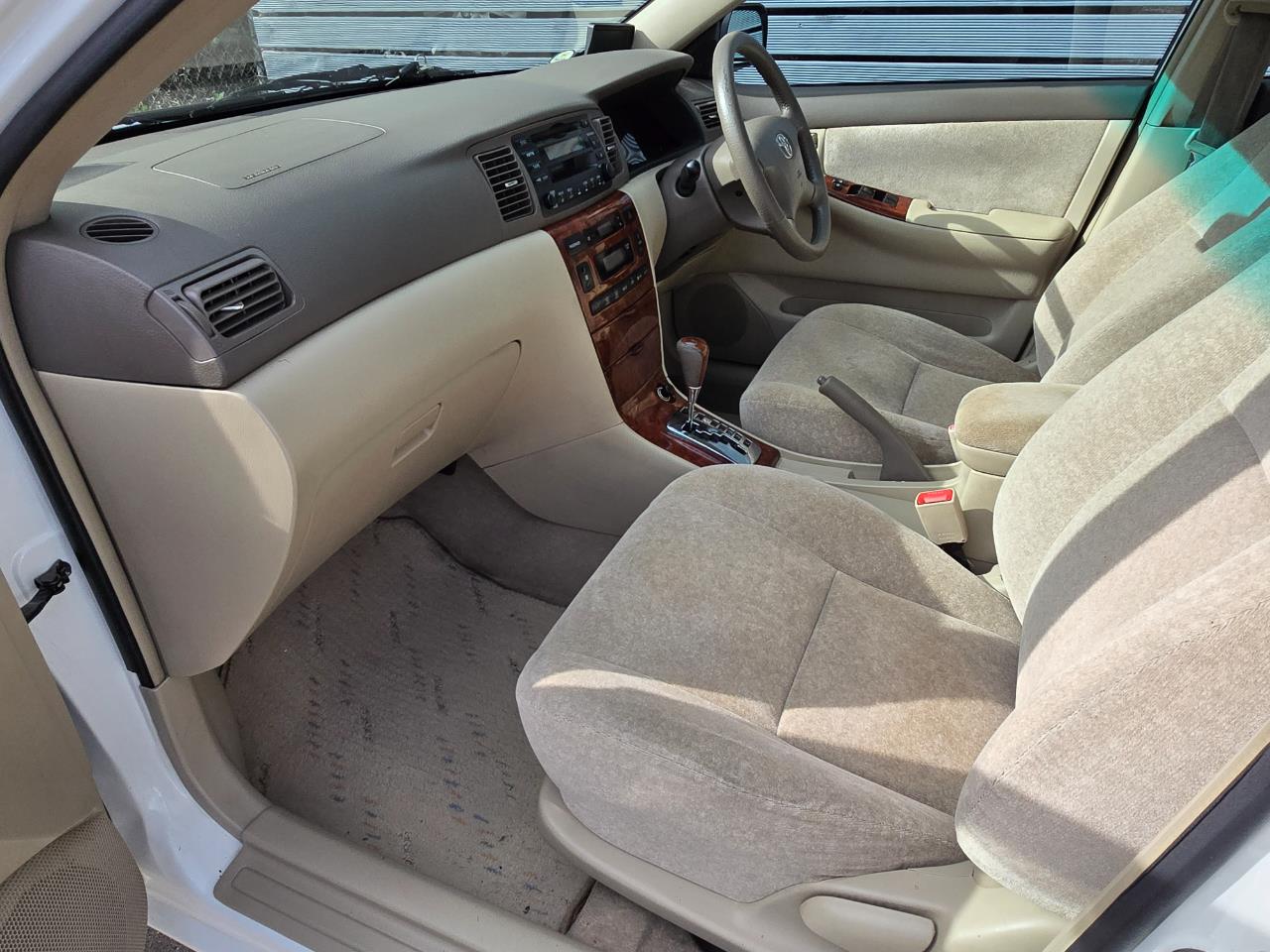2000 Toyota COROLLA