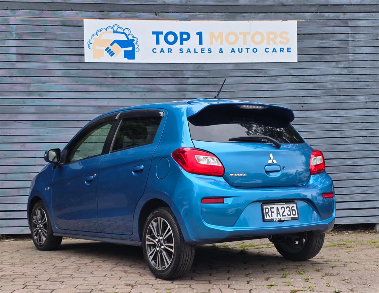2017 MITSUBISHI MIRAGE