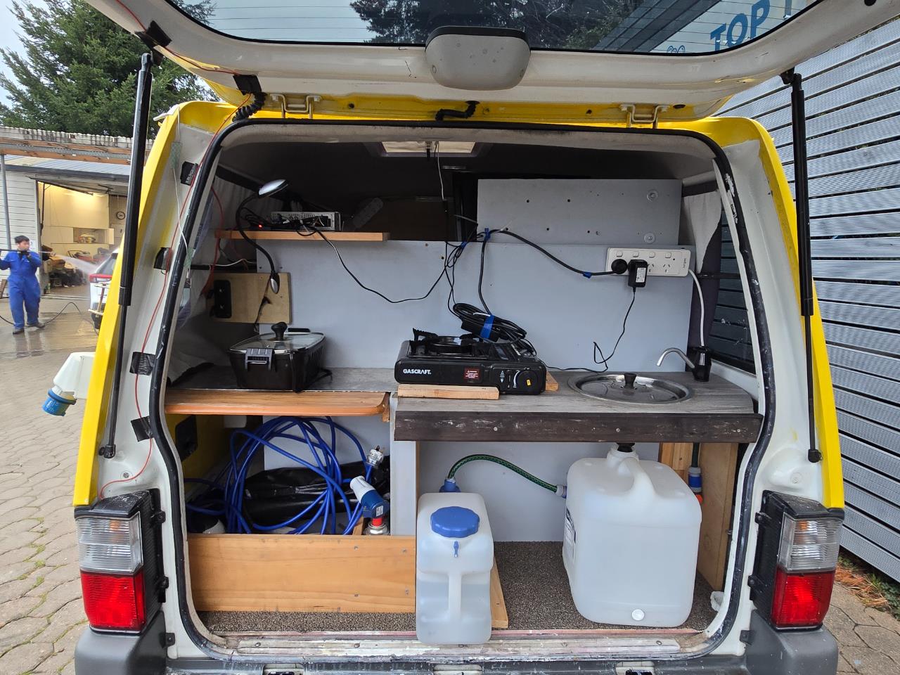 2007 Mazda BONGO
