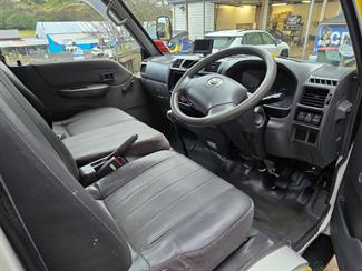 2007 Mazda BONGO - Thumbnail