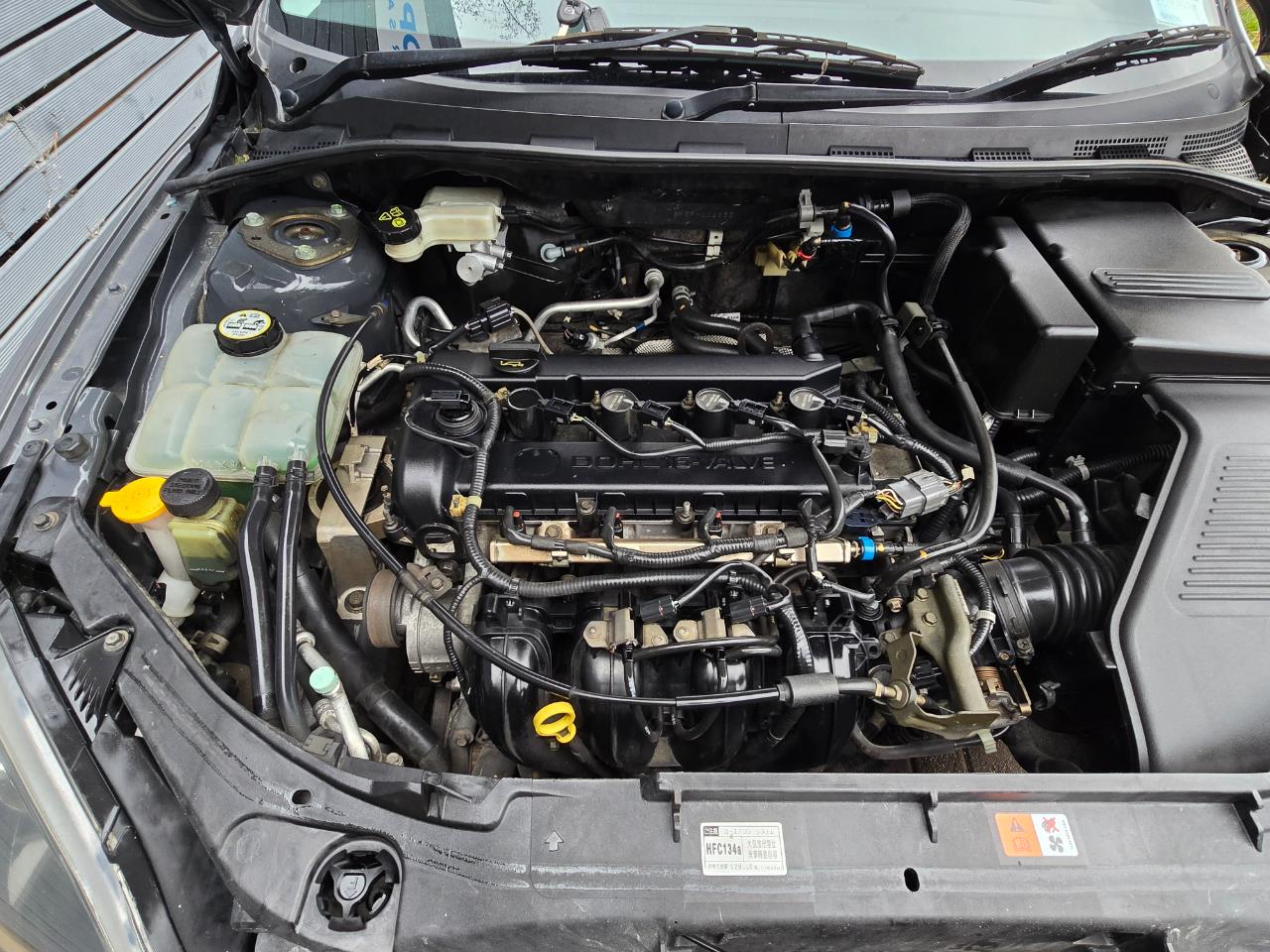 2004 Mazda AXELA