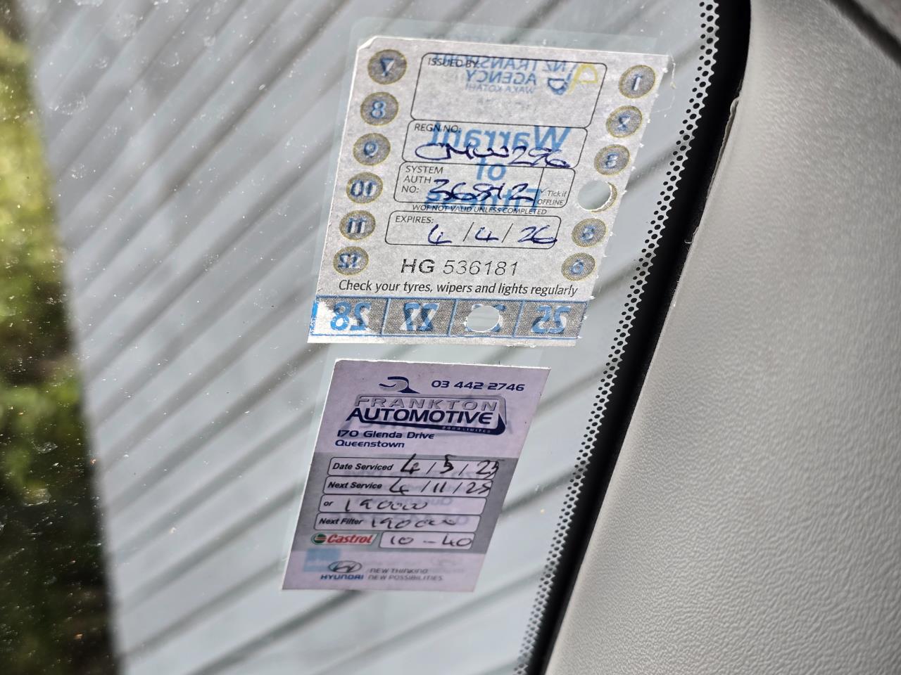 2004 Mazda AXELA
