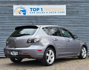 2004 Mazda AXELA - Thumbnail