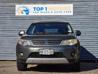 2006 Mitsubishi Outlander - Thumbnail