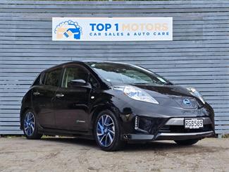2017 Nissan LEAF - Thumbnail
