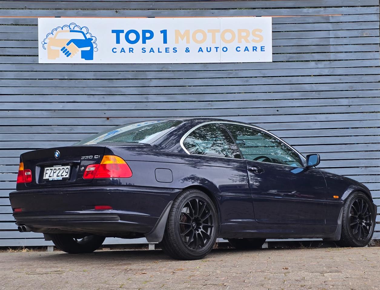 2003 BMW 330ci
