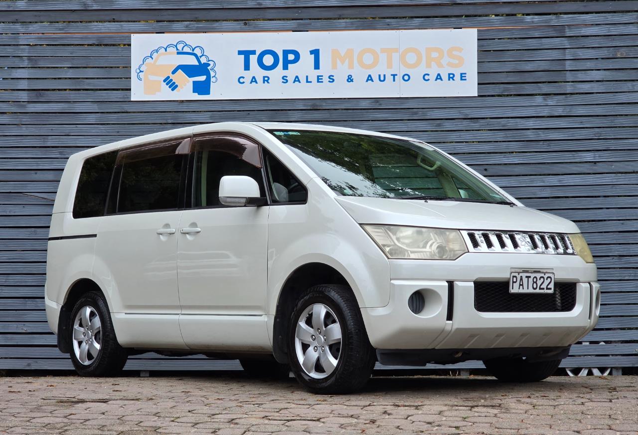 2008 MITSUBISHI Delica