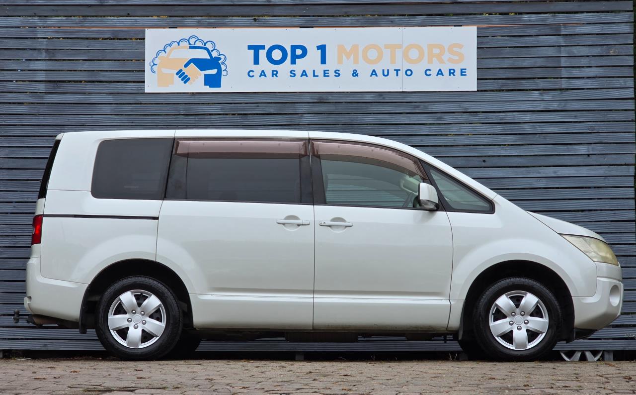2008 MITSUBISHI Delica