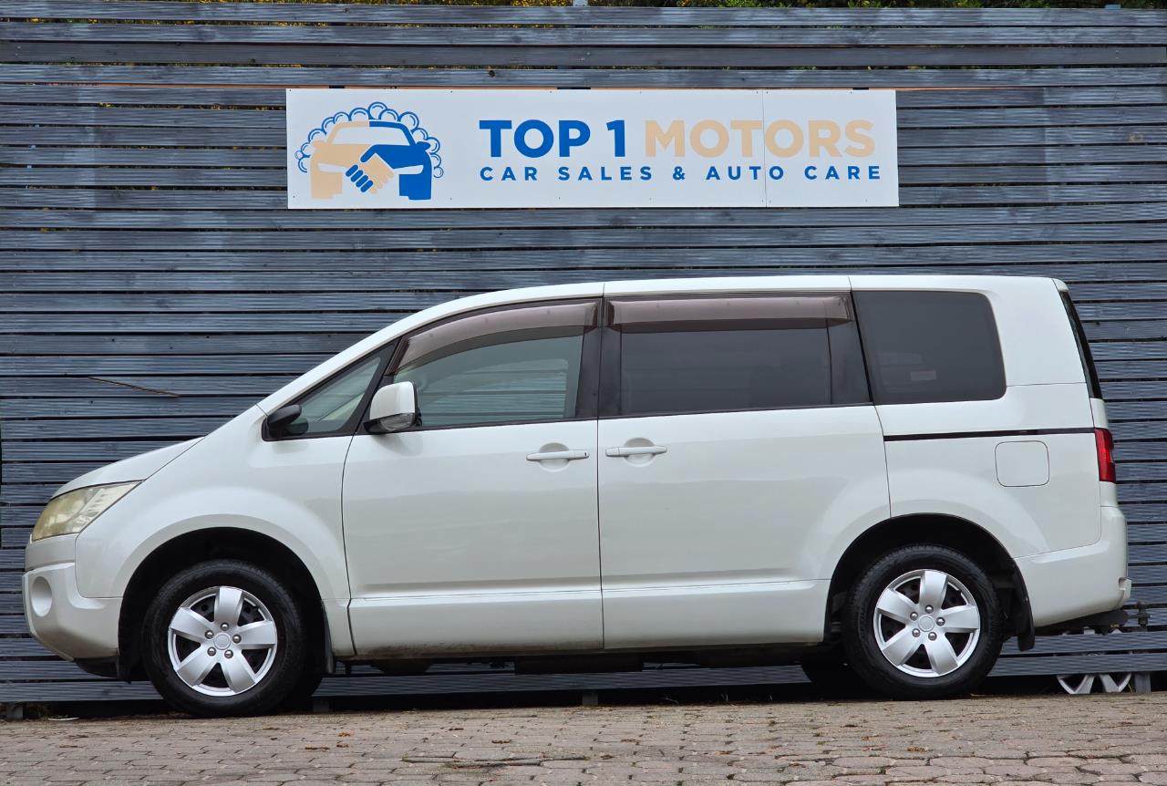 2008 MITSUBISHI Delica