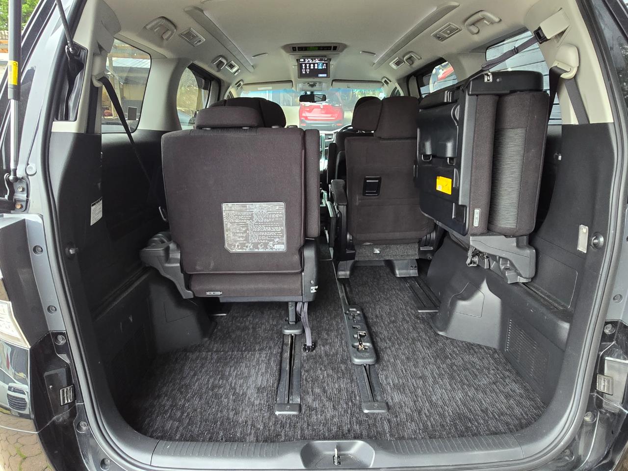 2013 Toyota vellfire