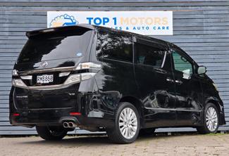 2013 Toyota vellfire - Thumbnail