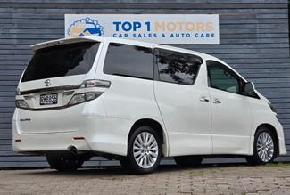2012 Toyota vellfire - Thumbnail
