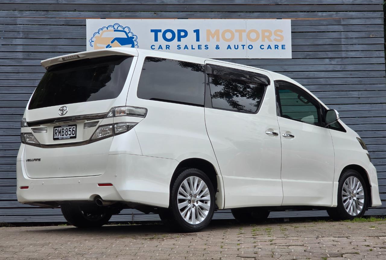 2012 Toyota vellfire