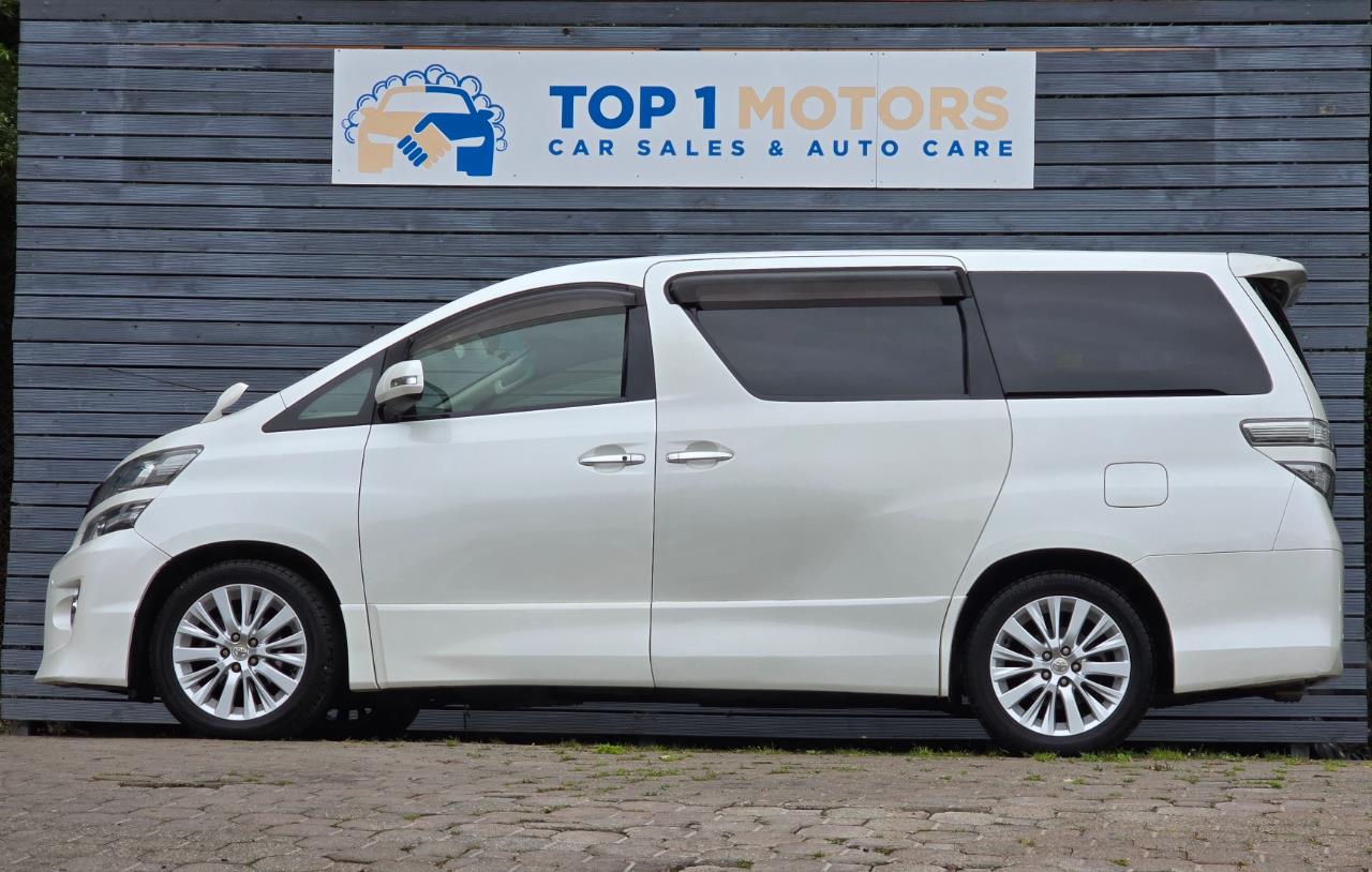 2012 Toyota vellfire