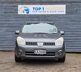 2005 Nissan LAFESTA - Thumbnail